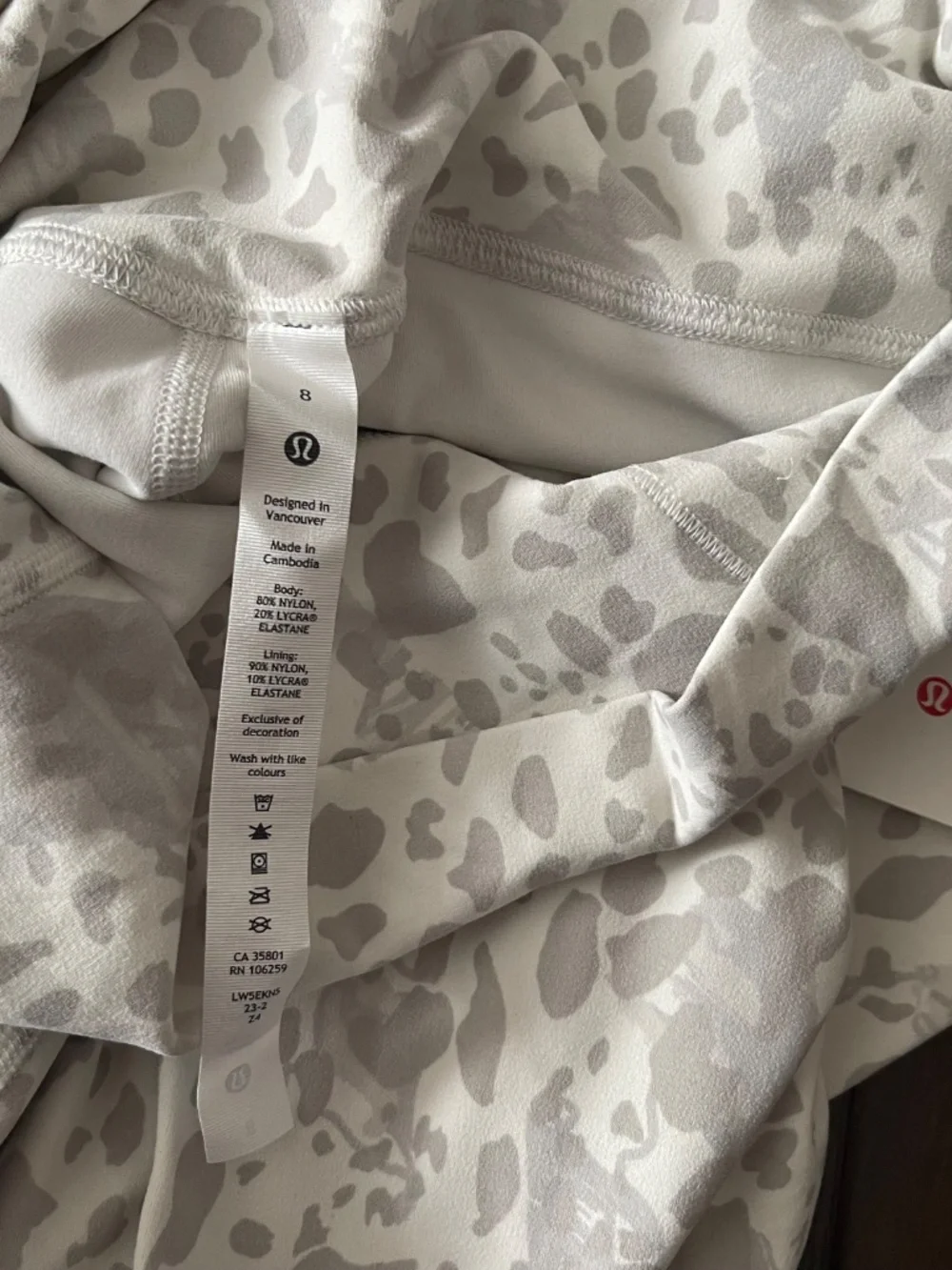 NWT lululemon Align HR 25” Cheetah Camo Size 8